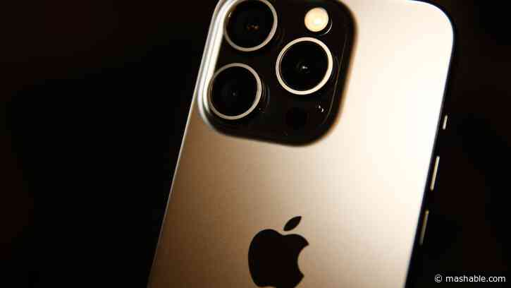 Rumors of a sleeker iPhone circulate. Does Apple want everything to be thin?