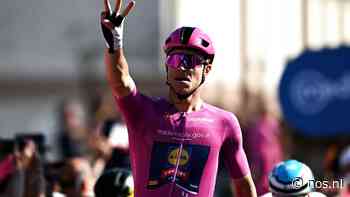 Milan overleeft waaierschrik en sprint soeverein naar derde zege deze Giro