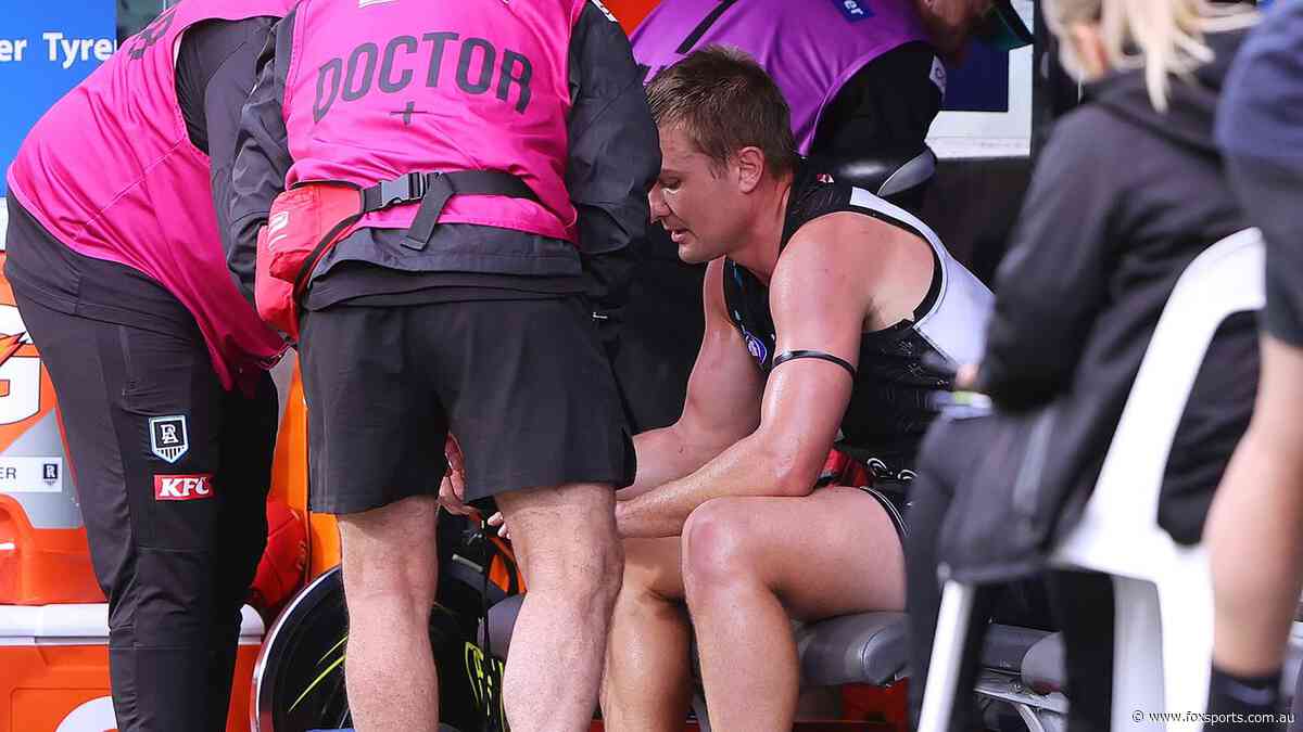 ‘Worrying scenes’ as Ollie Wines subbed out of Hawks game with heart issue