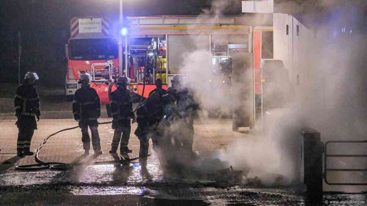Brand an Bundeswehr-Uni – Feuerwehr fordert Umweltdienst an