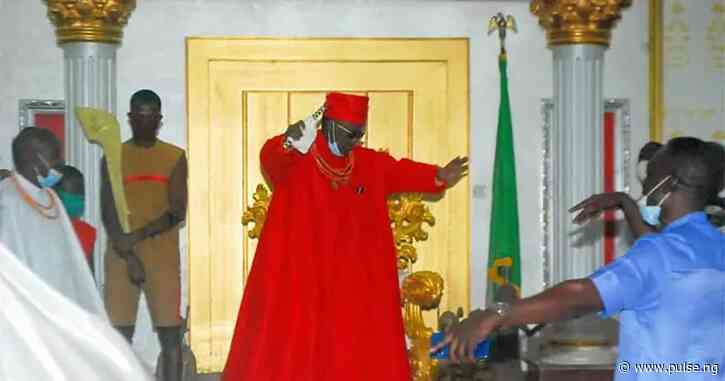 Elated Oba of Benin dances as Germany returns stolen artefacts