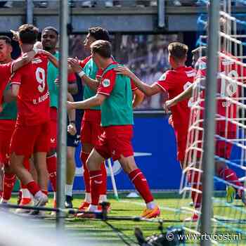 FC Twente klaart klus in afscheidswedstrijd Van Polen en stelt Champions League-voorronde veilig