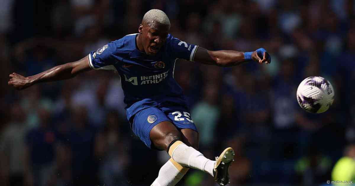 Moises Caicedo scores late Goal of the Season contender for Chelsea