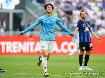 L’Inter riprende nel finale la Lazio: a Kamada risponde Dumfries