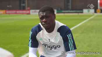 Ajax-spits Brobbey verschijnt in Jeugdjournaal en haalt uit naar PSV: ‘Arrogant’