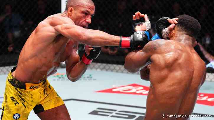 UFC Fight Night 241 post-event facts: Edson Barboza first to reach double digit Fight of the Night bonuses