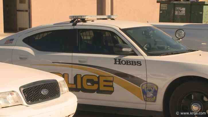 Hobbs police investigate deadly pedestrian crash