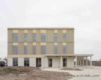 VTS Sint-Niklaas Campus / STYFHALS Architecten