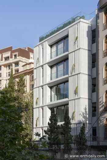 Sayeh Residential Building / Ali Haghighi Architects