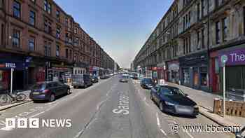 Man, 27, dies after stabbing in Glasgow