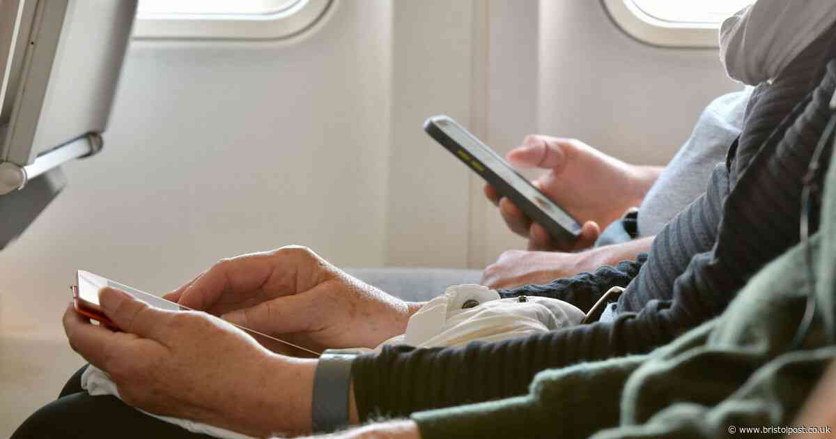 Pilot explains why you need to switch phones to airplane mode