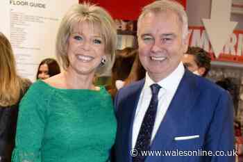 Eamonn Holmes sparks 'poor Ruth' backlash after sharing image of him with 'close' pal