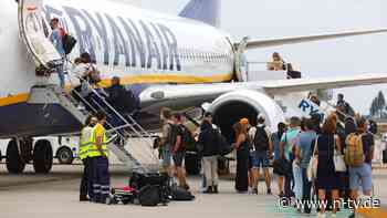 Neue Fluggäste für Billigflieger: Ryanair will Kunden mit Rabatten anlocken