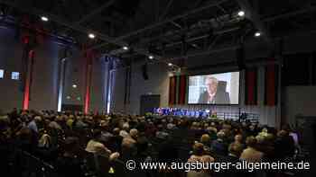 Sudetendeutscher Tag in Augsburg: Juncker erhält den Karls-Preis in Augsburg