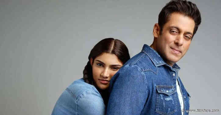 Salman Khan says he wonât let niece Alizeh Agnihotri write a book on him