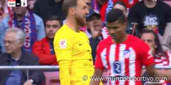 El gesto de Oblak con Riquelme que llamó la atención de la afición del Atlético