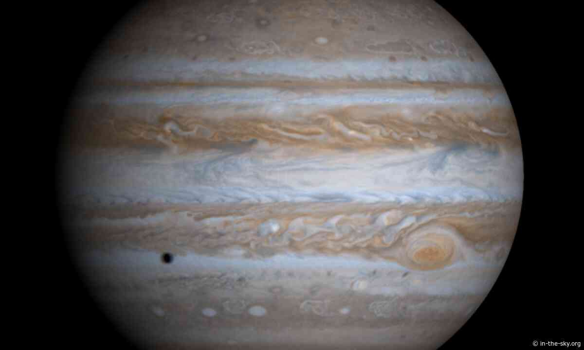 21 May 2024 (14 hours away): Jupiter at apogee