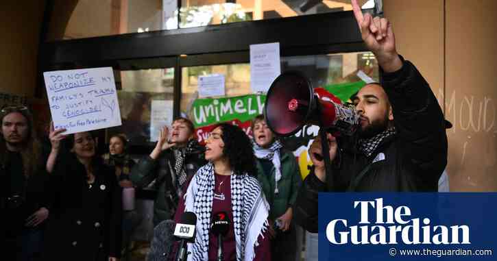 University of Queensland bans chants as pro-Palestine camp in Melbourne threatened over fire safety rules