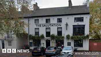 Three injured after mass brawl outside pub