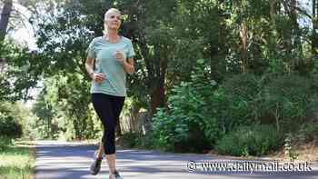 A 30-minute run or 10,000 steps: Study reveals which is better for weight loss