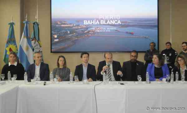 Todo el arco político, empresarial y académico regional defendió a Bahía como sede del megaproyecto de GNL