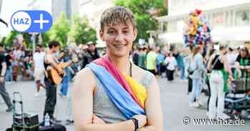 CSD in Hannover: Transmensch Jonas feiert trotz Angriff 2023 wieder mit