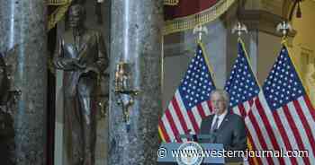 Franklin Graham Reveals Subtle Details of Billy Graham's Capitol Statue That Point Toward Jesus