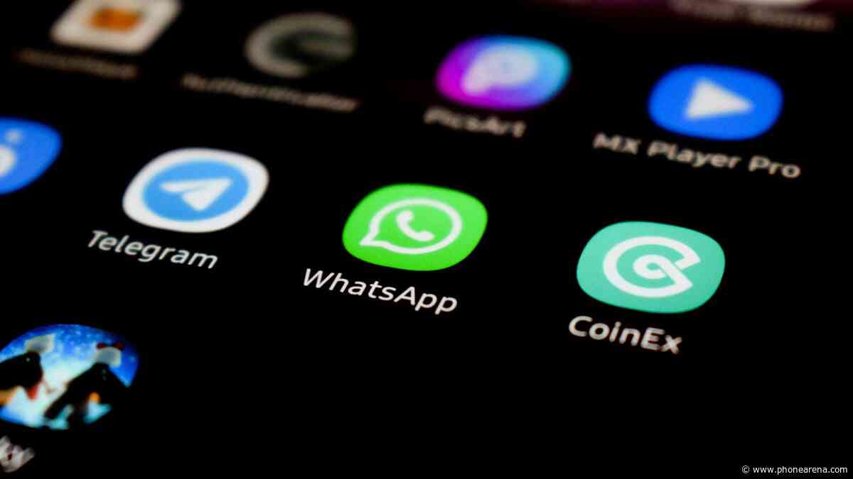 WhatsApp tests new feature to automatically clear unread message count
