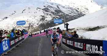 Noodkreet renners vanwege vrieskou en sneeuw: haal Umbrail Pass uit rit van vandaag
