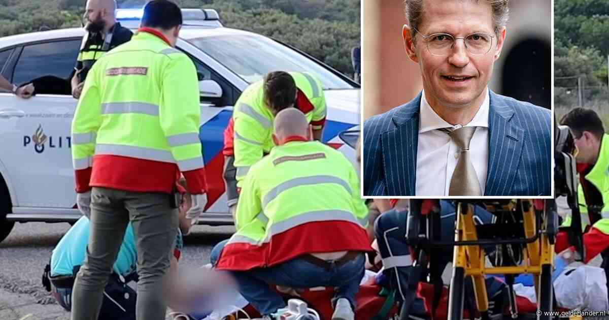 Oud-minister Dekker raakte in coma na val van fiets: ‘Roekeloos gedrag van een ander kan desastreuze gevolgen hebben’