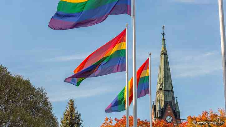 „Schwer erträglich“: Pirnaer Kirche weist NS-Vergleich von AfD-nahem OB zurück