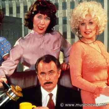 Dolly Parton pays tribute to late 9 to 5 co-star Dabney Coleman