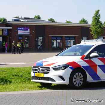 112 Nieuws: Kind zit met hoofd klem tussen muur en pilaar | Brand in Deventer fietsenzaak