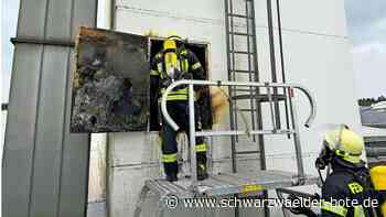 Einsatz in Haiterbach: Holzspäne in Silo geraten in Brand