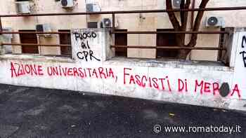 "Azione Universitaria tutti appesi": scritte contro l'associazione di destra alla Sapienza