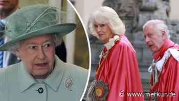 „Sieht aus wie ein Lappen“: Königin Camilla hält Vergleich mit Queen nicht stand