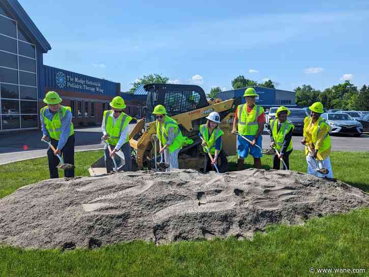 Citilink and Turnstone Center break ground on new accessible bus stop