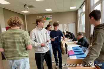 School organiseert proefverkiezingen voor 16- tot 18-jarigen: “Geeft toch een idee hoe het eraan toe gaat”