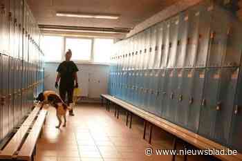 Politie controleert leerlingen op drugsbezit: een scholier betrapt met softdrugs