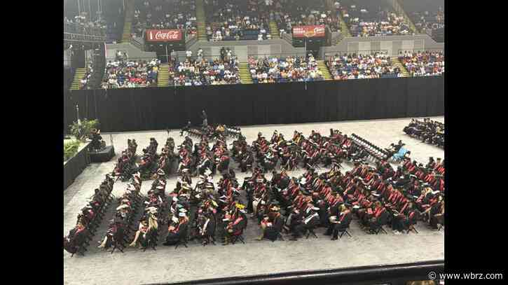 19 high schoolers among students who receive degrees at BRCC graduation