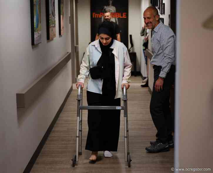 After surviving kitchen table amputation, Gazan teen injured in war gets artificial leg in Colorado