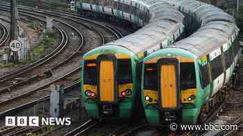 Weekly caps could cut commuters' fares - rail company