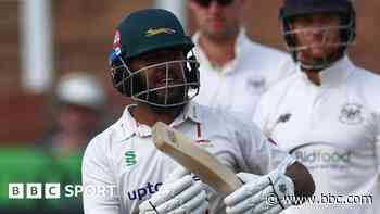 Leics bat out final day to draw with Gloucs