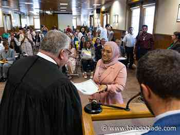 40 people from 24 countries sworn in as U.S. citizens