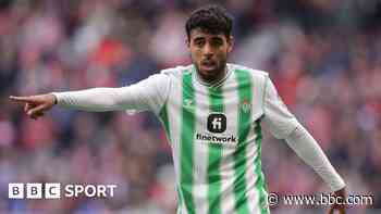 Palace working on deal for Betis defender Riad