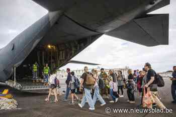 Honderdtal toeristen geëvacueerd uit Nieuw-Caledonië