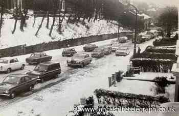 Blackburn traffic struggling to cope after sudden snow fall
