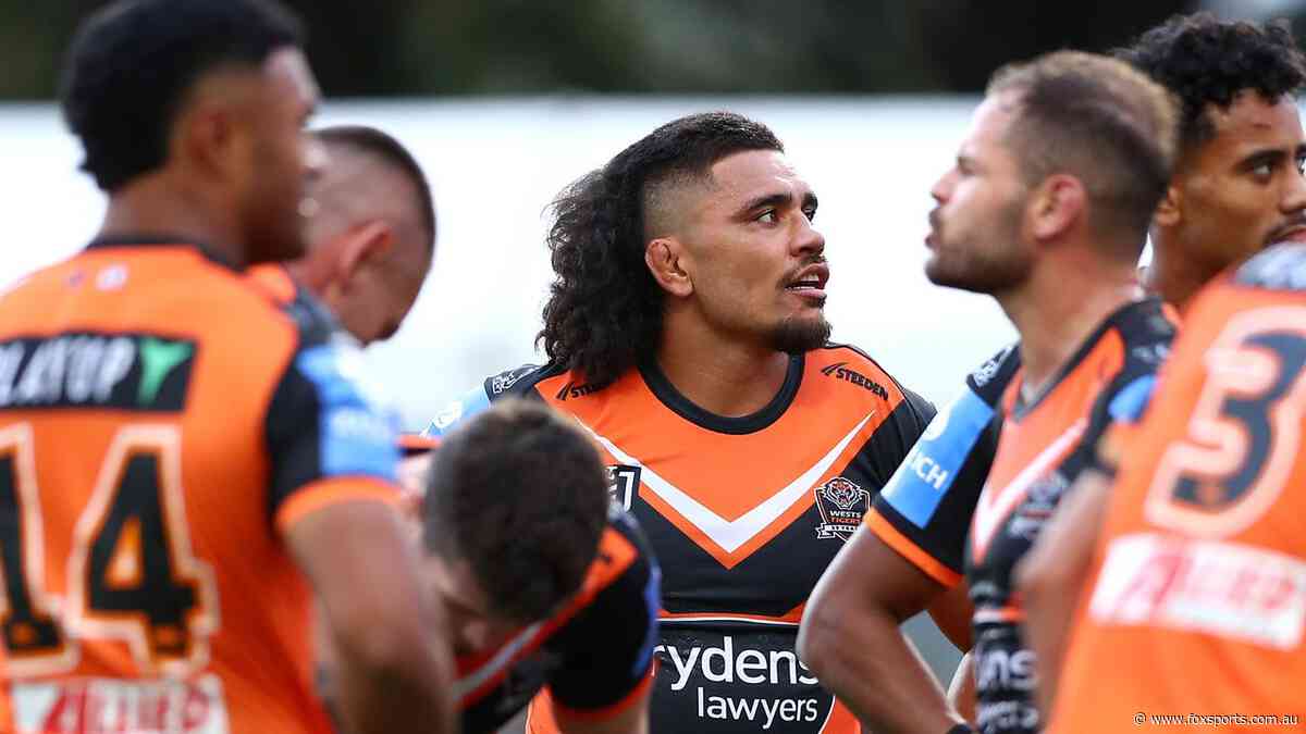 Tigers bombshell as Isaiah Papali’i set to spark NRL bidding war with early exit