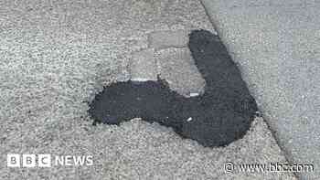 Council accused of 'cheap and nasty' pothole repairs