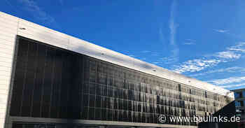 BWM Fassadensysteme realisiert großflächige Solarfassade in Iggensbach